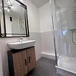 Moderne Gemuetliche In