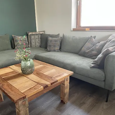 Moderne Gemuetliche In شقة