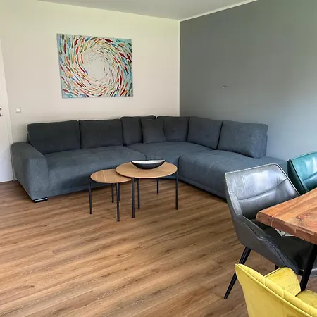 شقة Moderne Gemuetliche In غلينده